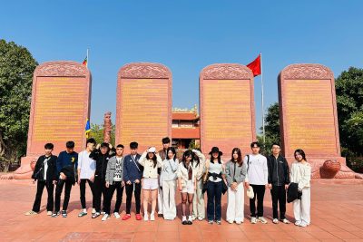 Tổ chức cho học viên Trung tâm GDNN – GDTX Bình Lục tham gia Hoạt động trải nghiệm ngoại khoá ngoài giờ lên lớp.